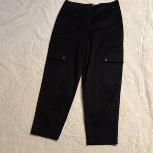 EUC Michael Kors size 6, women’s Black Cargo Pants